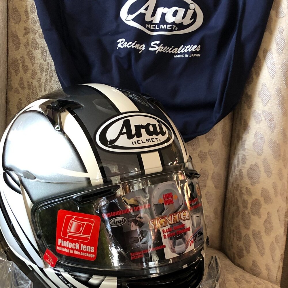 New ARAI Signet-Q Black, White and Silver Helmet "Zero Silver" SZ LRG